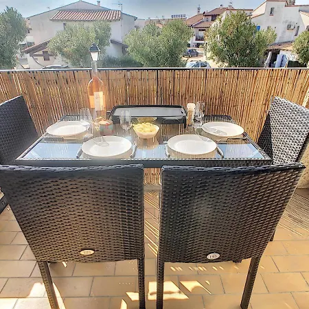Superbe Duplex Aux Saintes Terrasse Plein Sud 3*** Apartment Exterior photo